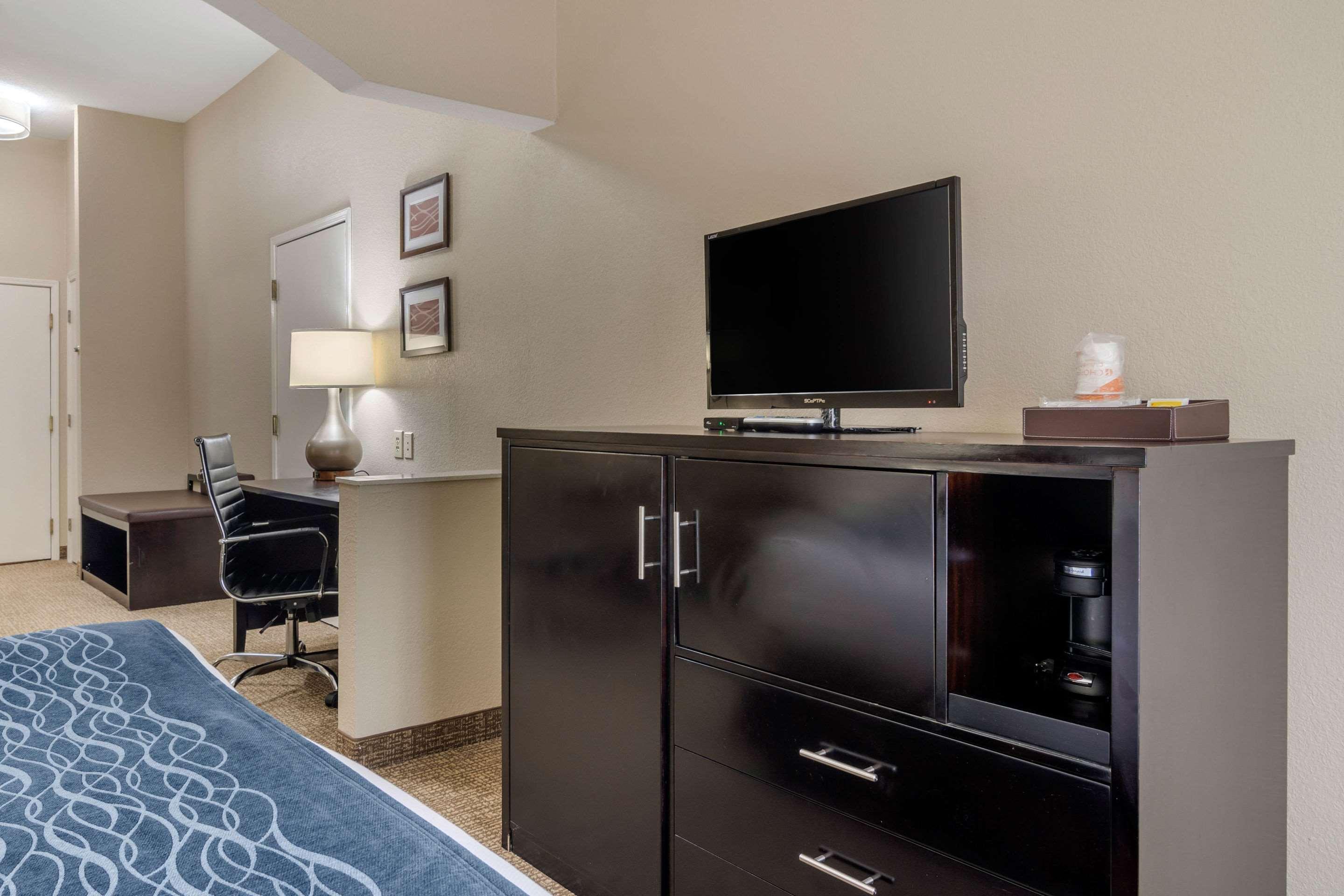 Comfort & Atlanta-smyrna 3* Smyrna